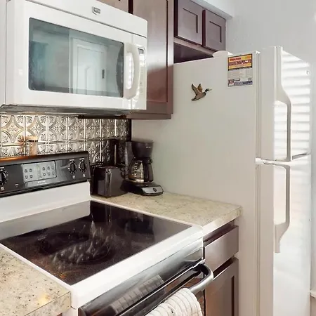 The Salty Seahorse Rryc 36 Apartment